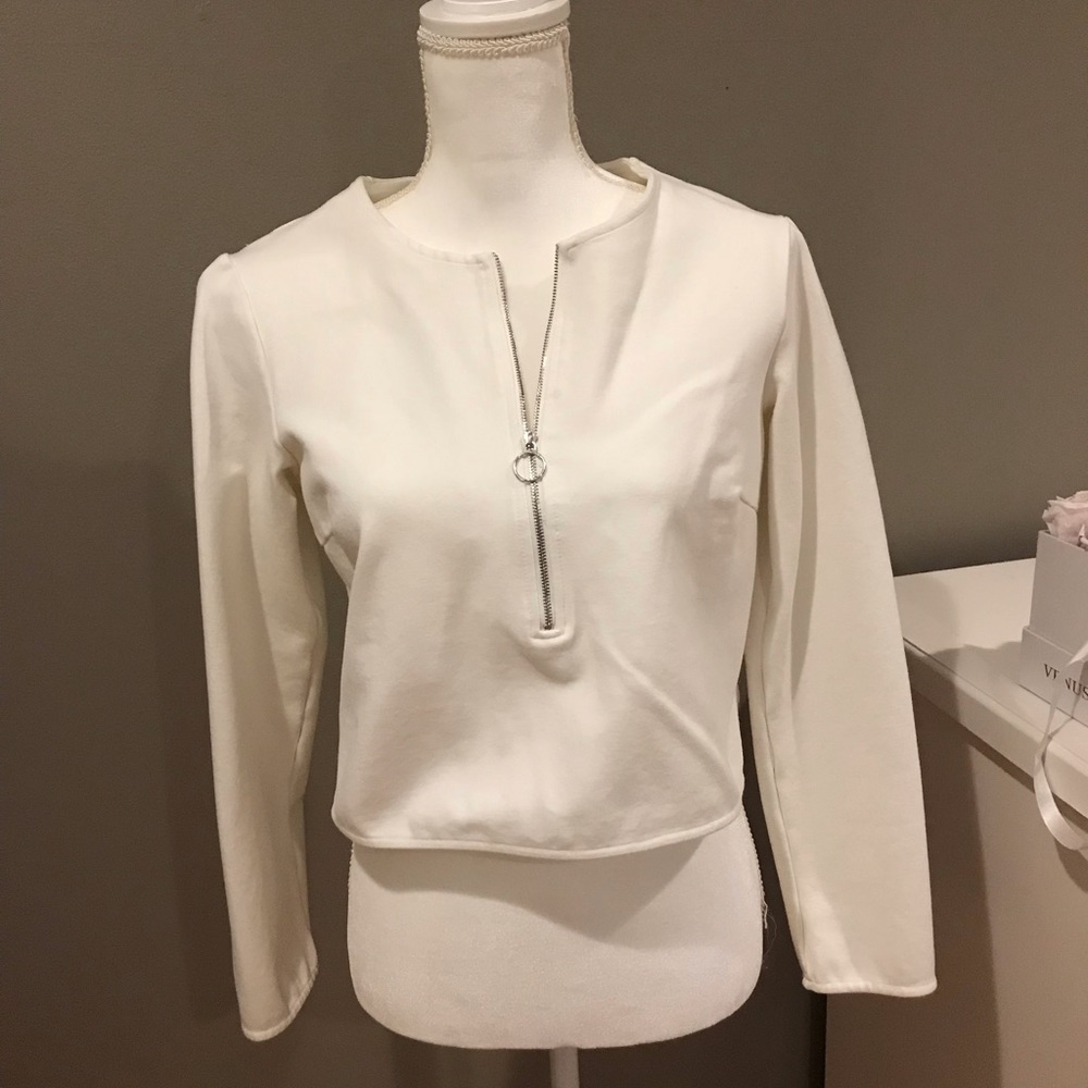 Urban Outfitters Cropped Long Sleeve Top